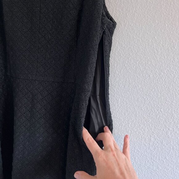 Theory Etiara Eyelet V-Neck Sleeveless A-Line Black Mini Dress Size 10 - Picture 6 of 12